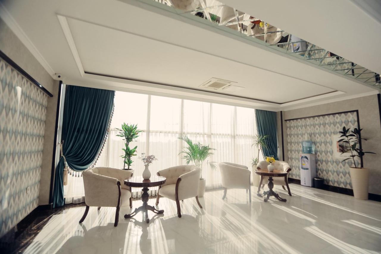 Royal Grand Hotel, Turkistan المظهر الخارجي الصورة